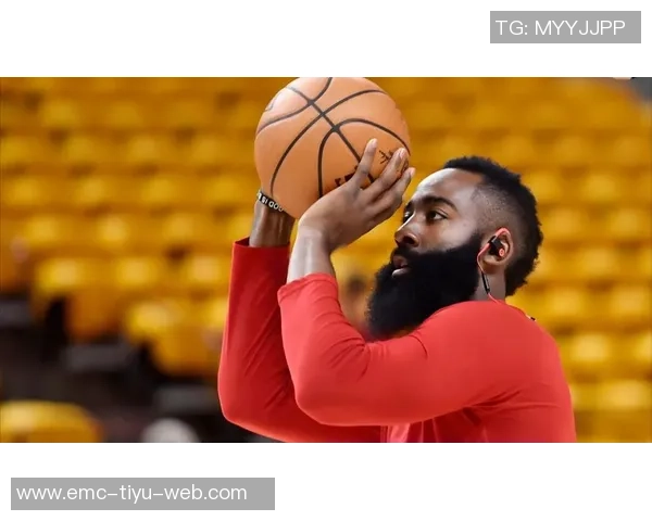 哈登盛赞小卡为时代天才球员其投篮机会掌握在自己手中