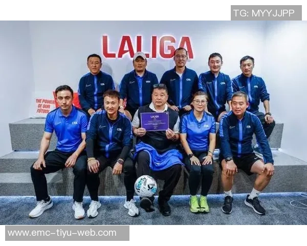 杨璞分析中西青训差异马德里青少年赛场次众多中国体系亟待改进 杨璞分析中西青训差异马德里青少年赛场次众多中国体系亟待改进