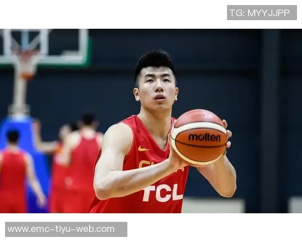 王奕博展现顶薪球员价值有效解决青岛男篮一号位问题